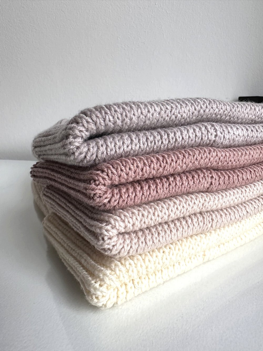 VARELLA – czapka merino beanie 100% Baby Merino 59 Pszeniczny, jesienno-zimowa, damska/męska/dziecięca